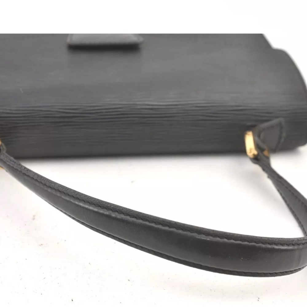 Louis Vuitton Epi Authentic  Concorde Hand Bag  M52132 - Preowned As Is - Picture 10 of 17